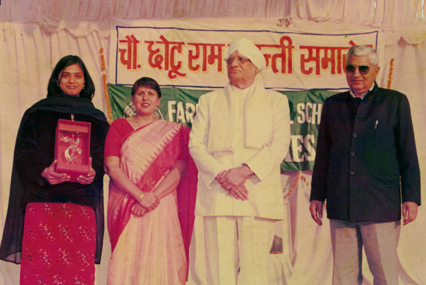 His Excellency Sh. Randhir Singh Chaudhary, Hon’ble Governor of Sikkim and Tripura felicitating FMS Star and International Shooter Ms. Shweta Chaudhary