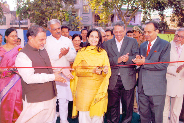 Smt. Kiran Chaudhary, Hon’ble Tourism, Forest, Sports & Youth Affairs Minister, Govt. of Haryana at the inauguration of  FMS Sports Academy